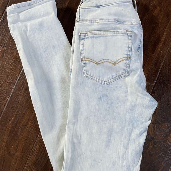 Like New American Eagle outfitters men’s skinny jeans stonewash look 29 x 32 - Picture 10 of 11